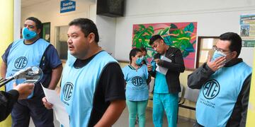 El gremio reclama el pago de guardias (El Diario)