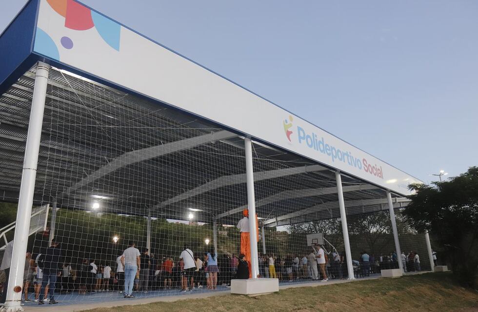 Nuevo polideportivo social en el distrito oeste de Carlos Paz