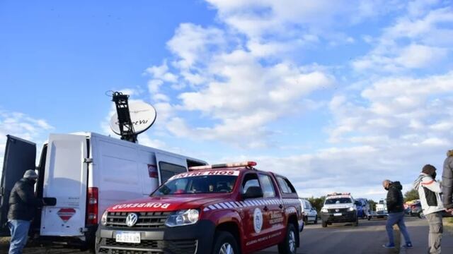 Las fuerzas que buscan a Guadalupe Lucero comienzan sus tareas de restrillaje en zonas descampadas cercanas a la vivienda donde desapareción la niña. Gentileza