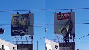 La gigantografía removida se encontraba en una esquina privilegiada a dos cuadras de la Municipalidad de Lomas de Zamora. Foto: Captura video