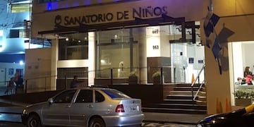 Las detenidas ya no trabajan en el centro de salud de Alvear al 800.