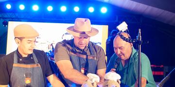 Dante , Dario y Larry en La Fiesta de La Nutria