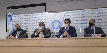 En la oportunidad, dialogaron sobre el inicio del ciclo lectivo en marzo, el lanzamiento de programas nacionales y la reunión con equipos del Ministerio de Educación local.