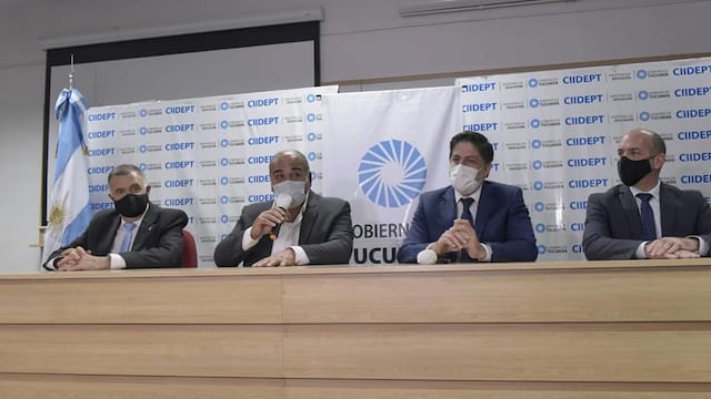 En la oportunidad, dialogaron sobre el inicio del ciclo lectivo en marzo, el lanzamiento de programas nacionales y la reunión con equipos del Ministerio de Educación local.