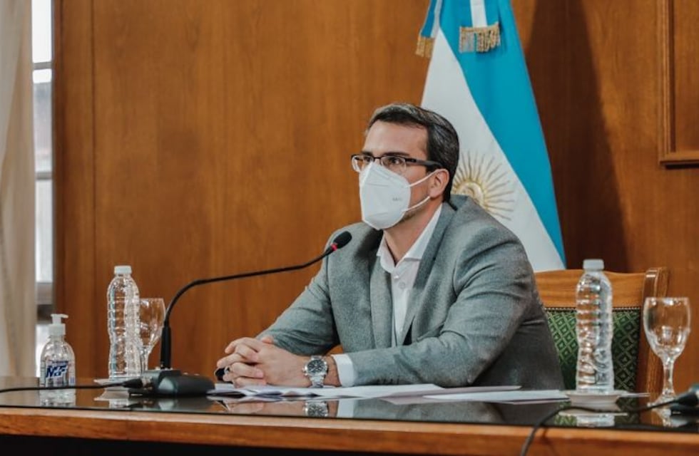 Para Munisaga, los bares y boliches de San Juan “están al límite del protocolo”