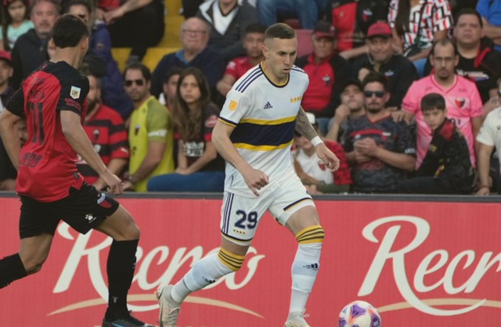 Boca venció a Colón en Santa Fe en la previa del Superclásico y se acercó al puntero