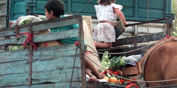 Es alarmante los elevados índices de pobreza infantil en Argentina.