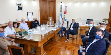 Reunión paritaria de estatales de Santa Fe