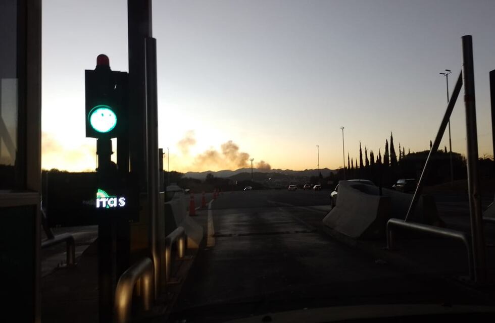 Fuego en las Sierras de Córdoba: un incendio causó preocupación en La Calera