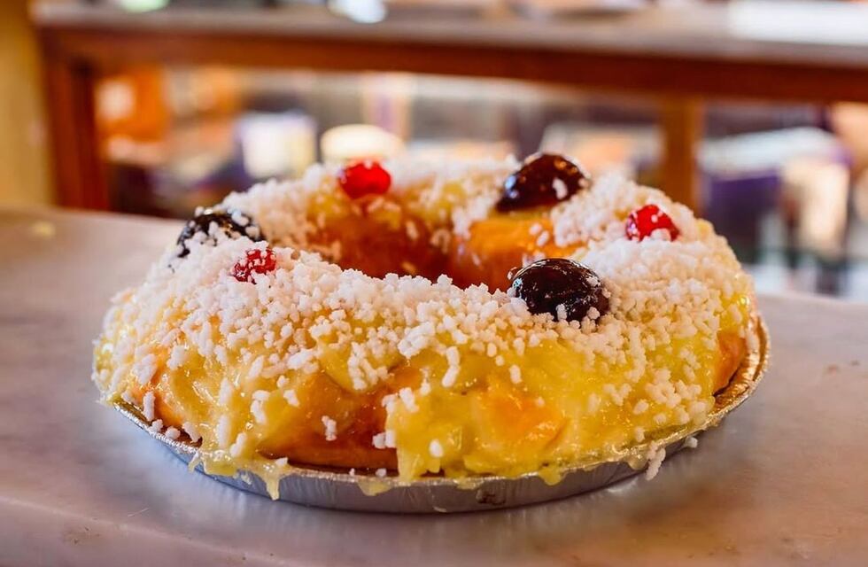 Cuánto cuesta la Rosca de Reyes que vende la confitería Las Violetas este 2025