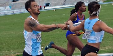 Leonardo París logró Plata en primera edición de la posta mixta 4×400, prueba incluida también en el programa de los próximos Juegos Olímpicos de Tokio.