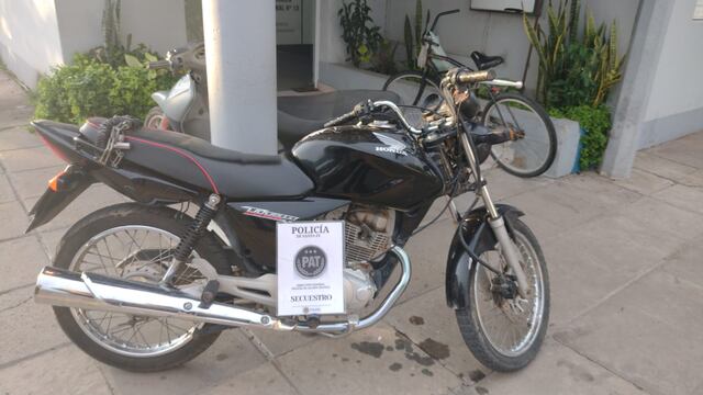 Moto recuperada por la PAT