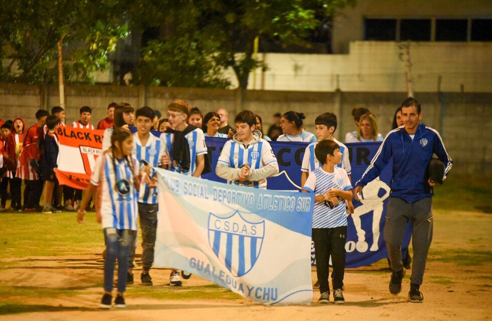 Se presentó la Copa Gualeguaychú de fútbol 2024
