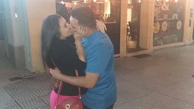 Le pidió casamiento a su novio en la Peatonal Junín