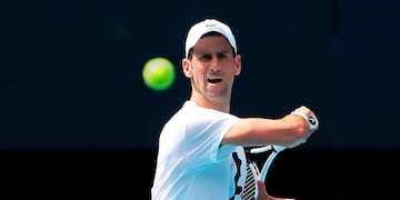 Novak Djokovic confirmó que está dispuesto a no jugar Roland Garros y Wimbledon si lo obligan a vacunarse.