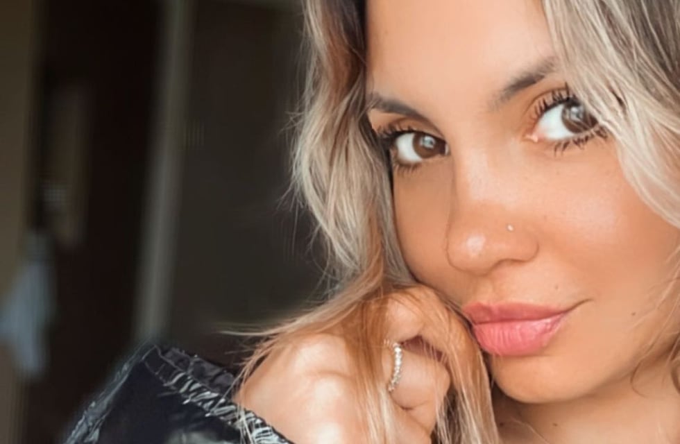 Influencer y fanática de Boca: quién es la novia del jugador de River que anunció su embarazo