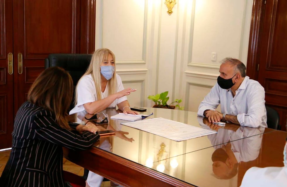 Coronavirus: Salud y PAMI trabajan en la coordinación de la vacunación en la provincia