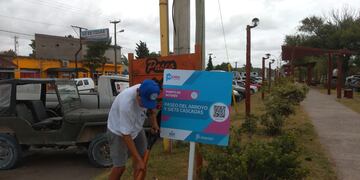 Se instalan carteles del Programa "ReCreo" en las playas del distrito de Tres Arroyos
