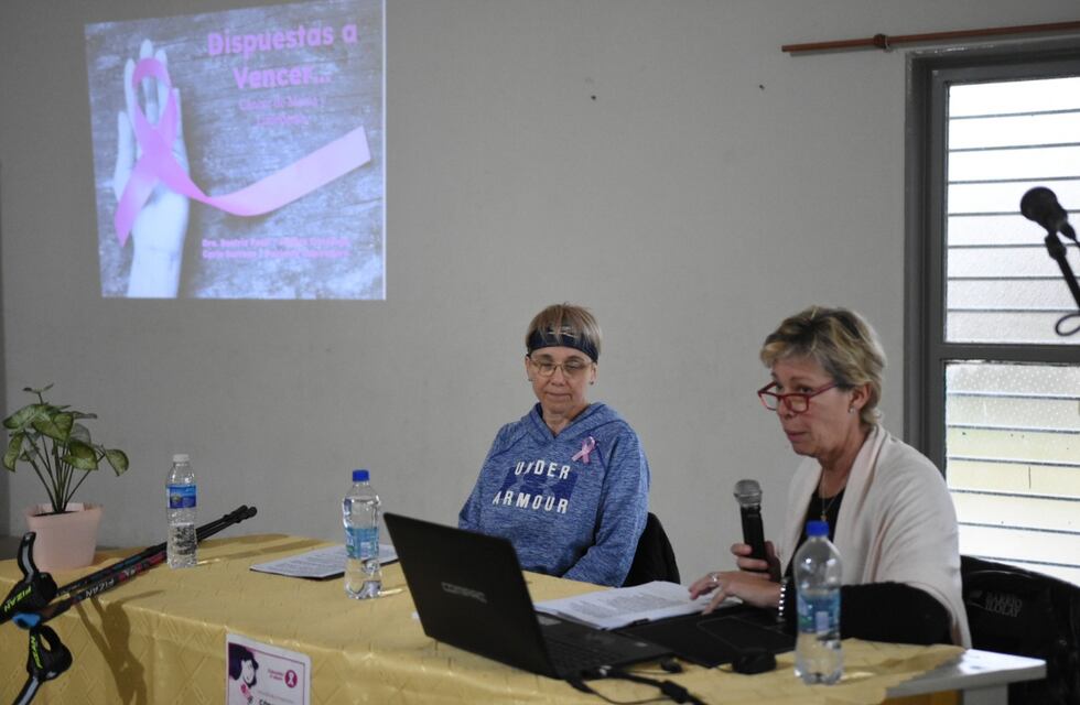 Se realizó una jornada de concientización y prevención por el cáncer de mama