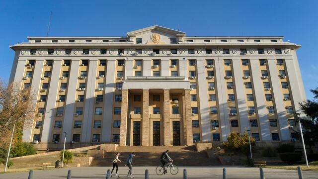 Desde el gobierno provincial adelantaron el cobro de estatales.