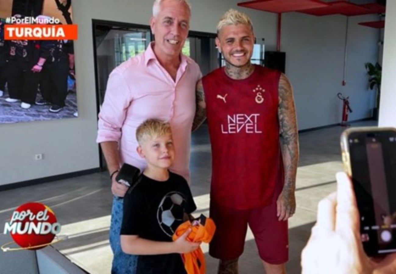 Icardi recibió a Marley en Turquía.