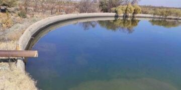 Renzo Aron Castro murió ahogado en una represa de Lavalle.