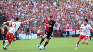 Armando Méndez se mantuvo entre los titulares rojinegros.