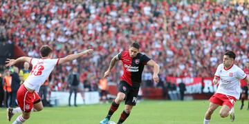Armando Méndez se mantuvo entre los titulares rojinegros.