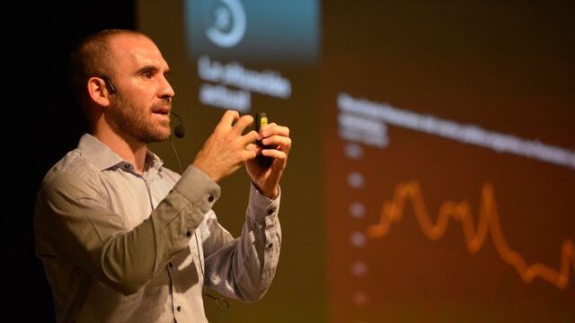 Martin Guzmán cree que la economía argentina crecerá 8% en 2021.