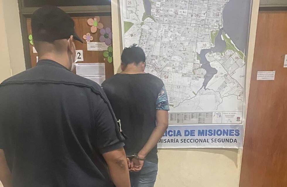 Joven terminó detenido tras robar elementos en Posadas