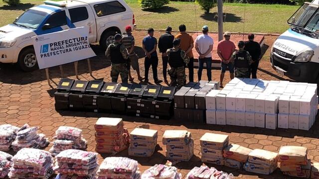 Secuestran cargamento de mercadería ilegal en Puerto Iguazú.