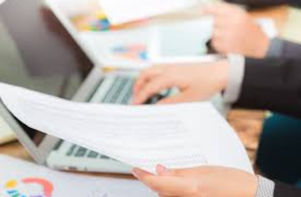 Defensa del consumidor advierte a usuarios por cobros indebidos con tarjetas de crédito