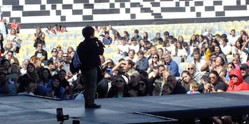 Mateo, y su arenga inicial, hizo levantar la Plaza Próspero Molina. (Gentileza Colegio Sagrada Familia)