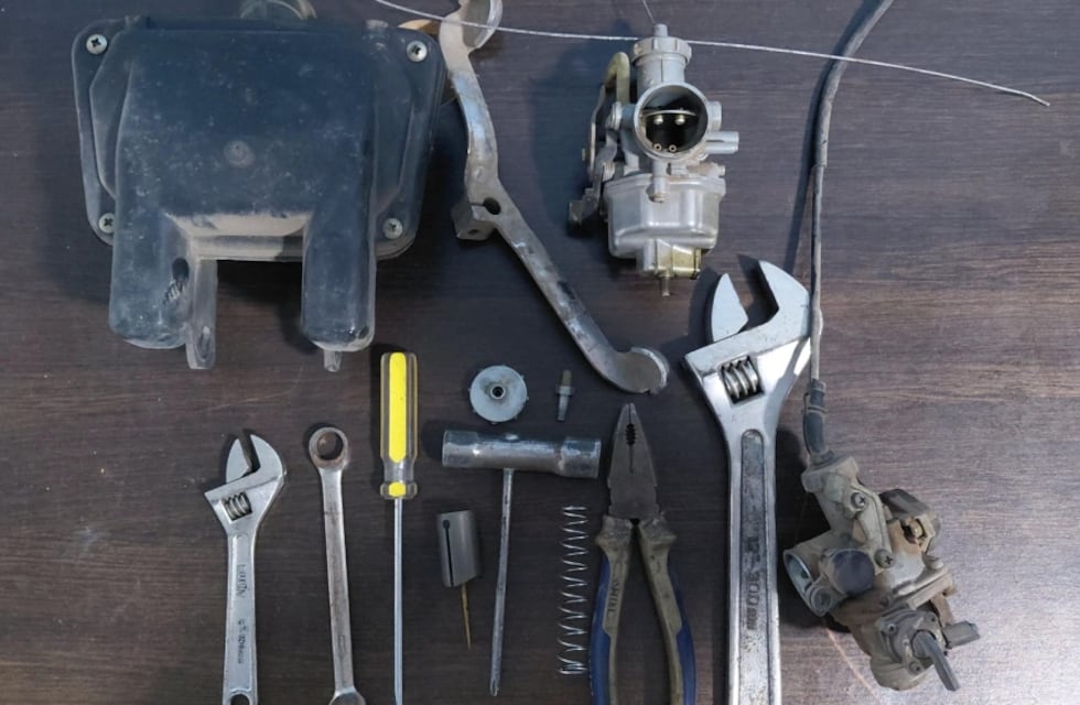 Dos jóvenes detenidos tras sustraer repuestos del depósito municipal de Capilla del Monte