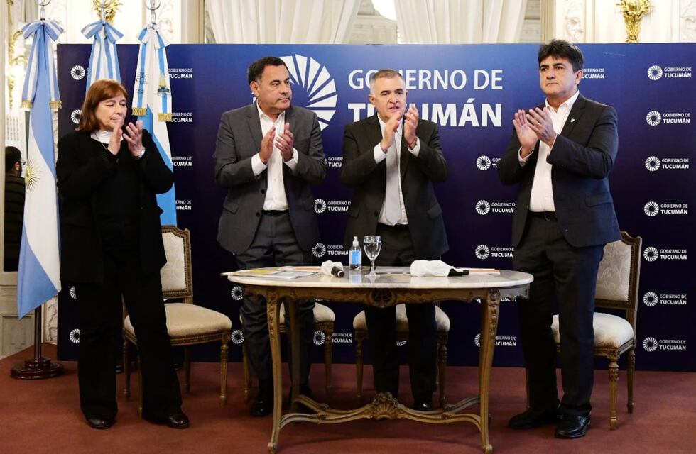 Firmaron convenios del programa “Provisión de materiales PRO. MAT” para la construcción de viviendas