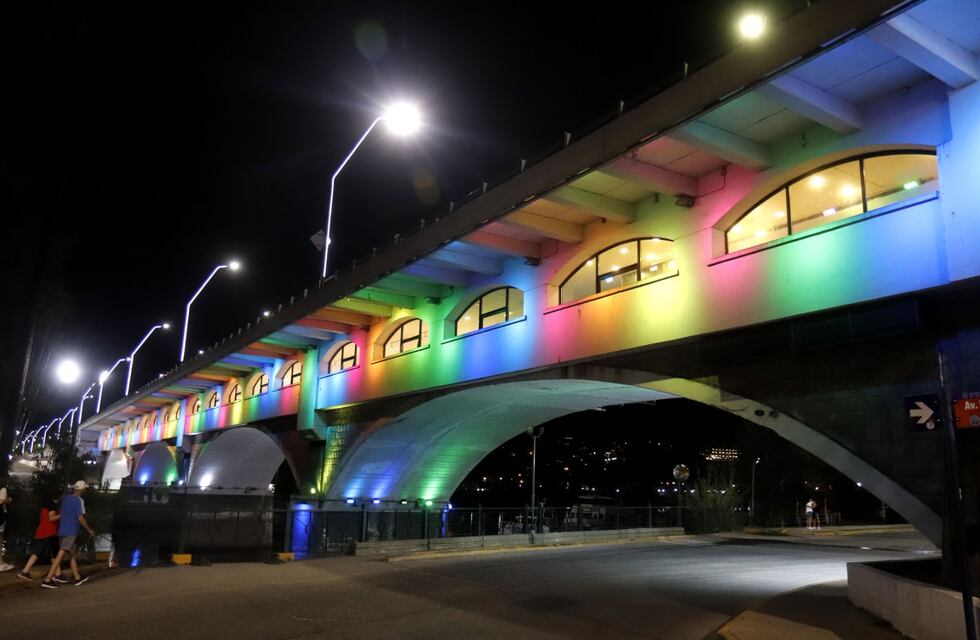 Carlos Paz: importante puesta en valor lúminica del Puente Uruguay
