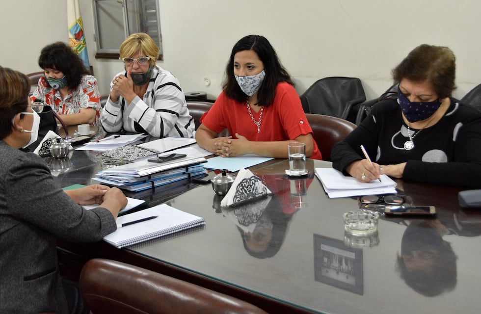 La jueza Cruz Martínez se reunió con la Comisión de Igualdad de Género