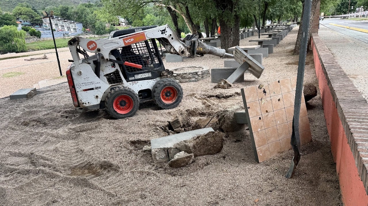 Nueva etapa del Programa Integral de Valorización de la Costa del Río - sector Playas de Oro
