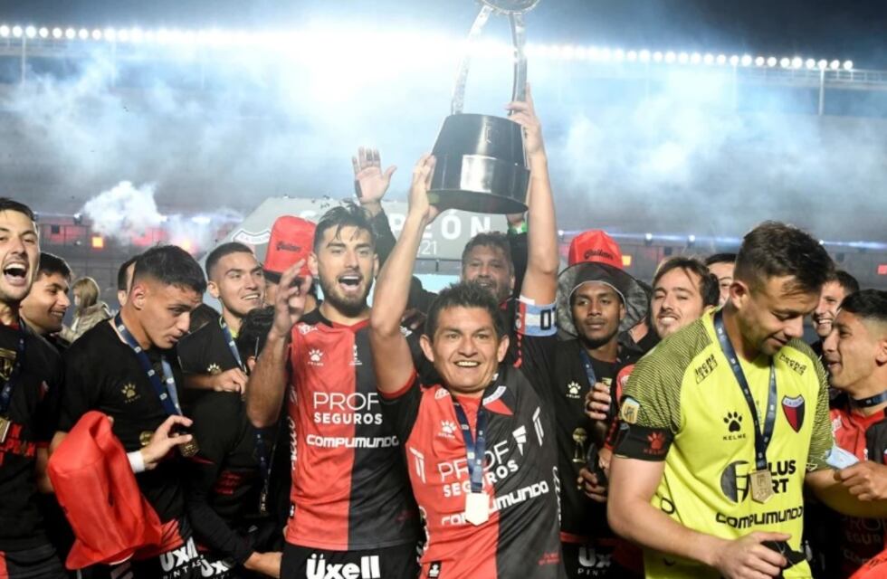 Histórico: Colón se coronó por primera vez campeón del fútbol argentino