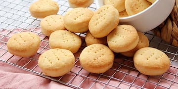 Cómo hacer bizcochitos integrales para el mate: la receta saludable y sin grasa