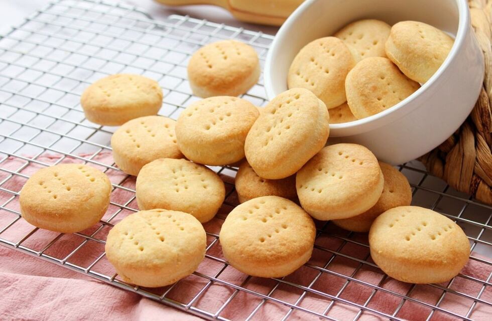 Cómo hacer bizcochitos integrales para el mate: la receta saludable y sin grasa