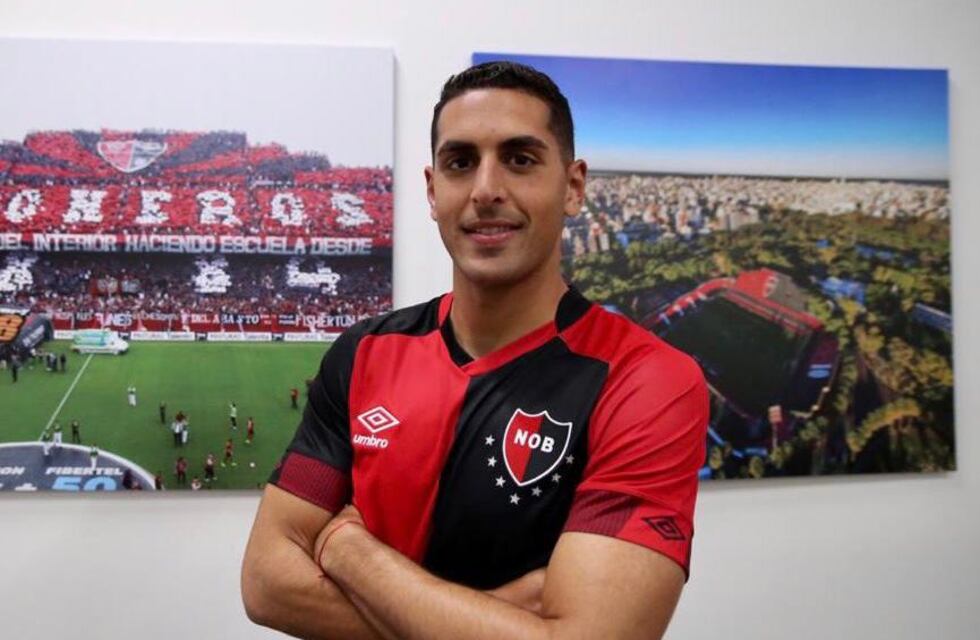 El cabezazo de Pablo Sabbag pegadito al palo y el blooper de Ezequiel Unsain