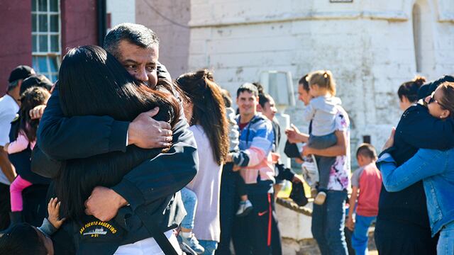 El aviso ARA “Puerto Argentino” arribó a Puerto Belgrano