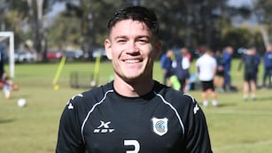 El defensor Román Barreto es nuevo jugador de la plantilla de Gimnasia y Esgrima de Jujuy.
