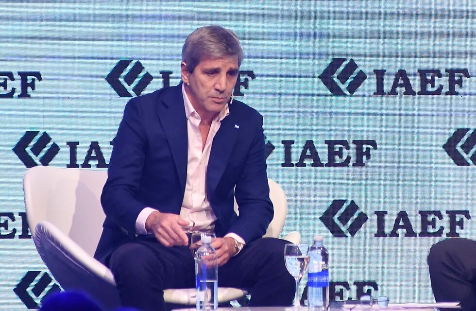 Una vez más, Caputo llamó a los empresarios a invertir: “No los vamos a defraudar”