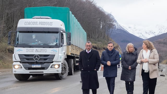 El Ministerio de Transporte visitó el operativo de invierno 2023 de Ushuaia