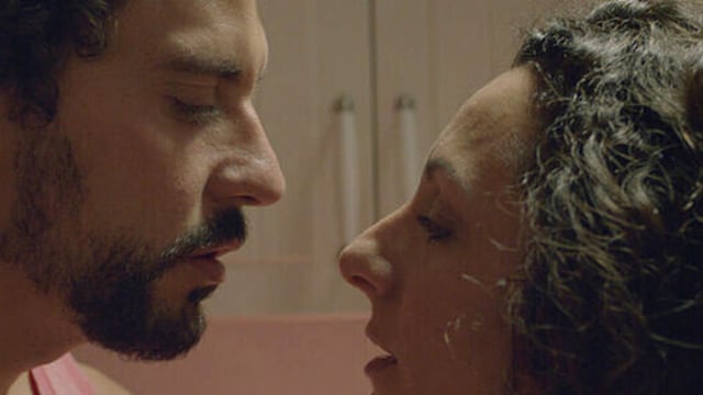 La película de Netflix sugerida dura 102 minutos.