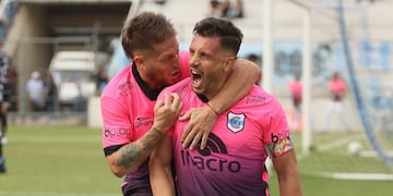 Referente en un Gimnasia de Jujuy que pelea el ascenso, Guillermo Cosaro detacó el progreso de Talleres, pese al mal semestre (La Voz archivo).