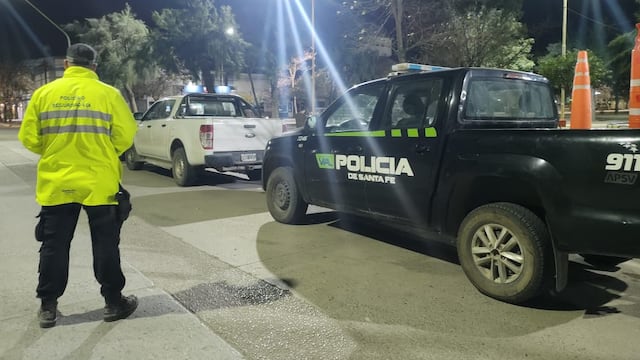 Secuestraron un arma en un operativo vehicular en Tostado