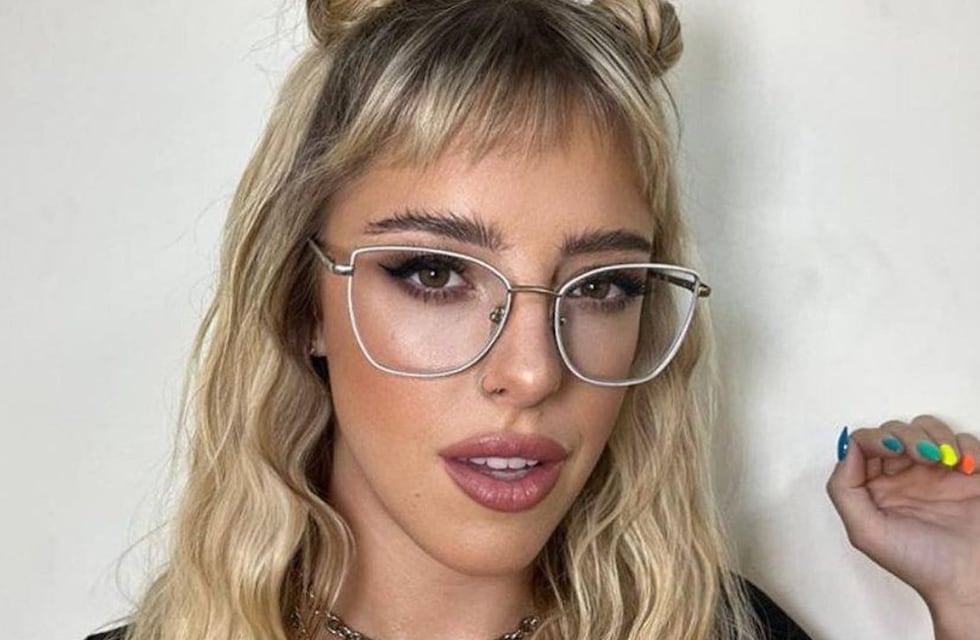 Nati Jota se subió al último grito de la moda y posó con un look total denim